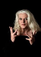 Frau Jahnke hat eingeladen_Georgette Dee