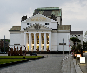 TheaterDuisburg_1_FOTO_Hans_Joerg_Michel.jpg