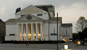 theater duisburg_0028-3_FOTO_Hans_Joerg_Michel.jpg