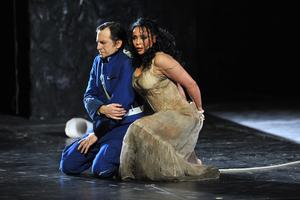 CARMEN_Fadayomi_6_FOTO_Hans_Joerg_Michel.jpg